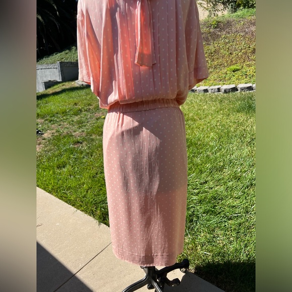 *RARE* Vintage Chanel Boutique Pink Polka-Dot Dress - Picture 11 of 13
